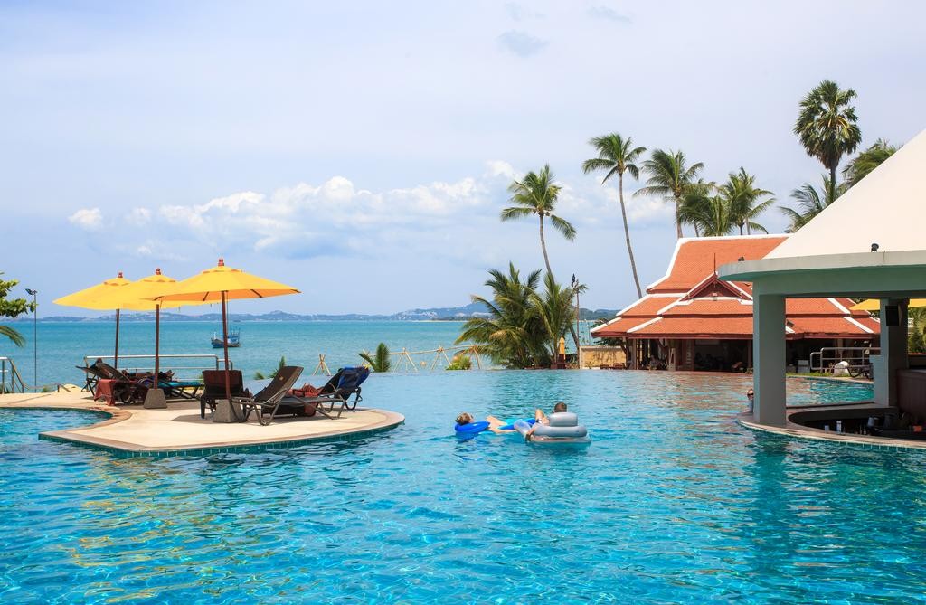 Samui Buri Beach Resort 4*