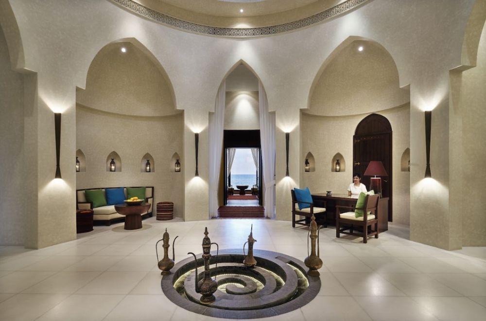 Al Bustan Palace Ritz Carlton Hotel 5*