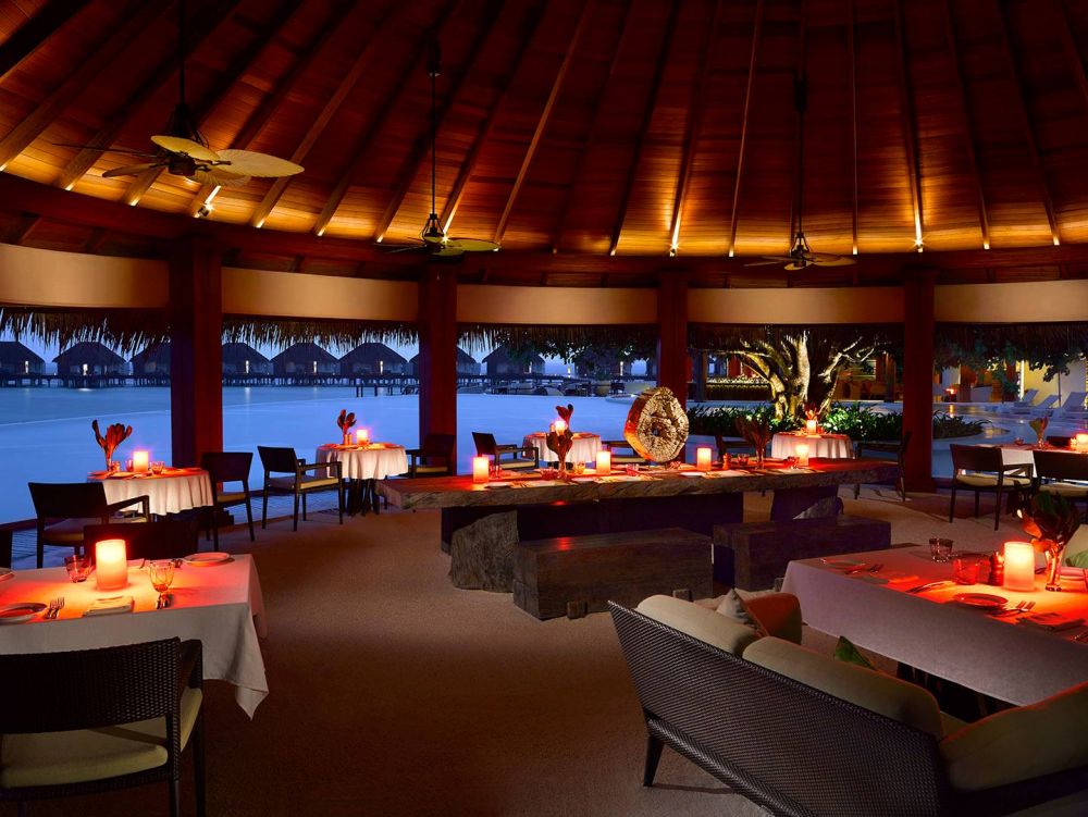 Dusit Thani Maldives 5*