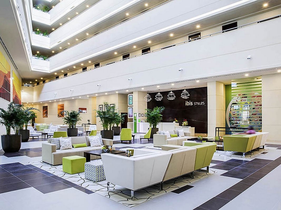 Ibis Styles Dragon Mart 3*