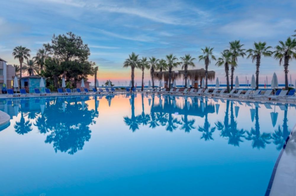 Amara Comfort Kemer (Ex. Loxia Hotels Comfort Resort Kemer) 5*