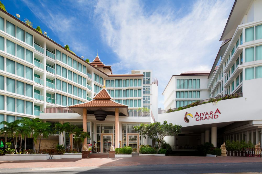 Aiyara Grand Hotel 4*