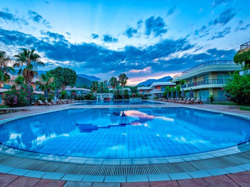 Simena Holiday Village 5*