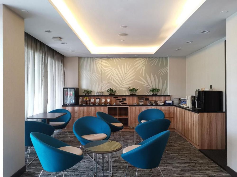 Copthorne King's Hotel 3*