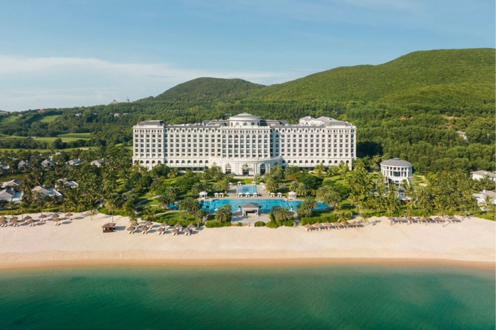 Nha Trang Marriott Resort & Spa Hon Tre Island 5*