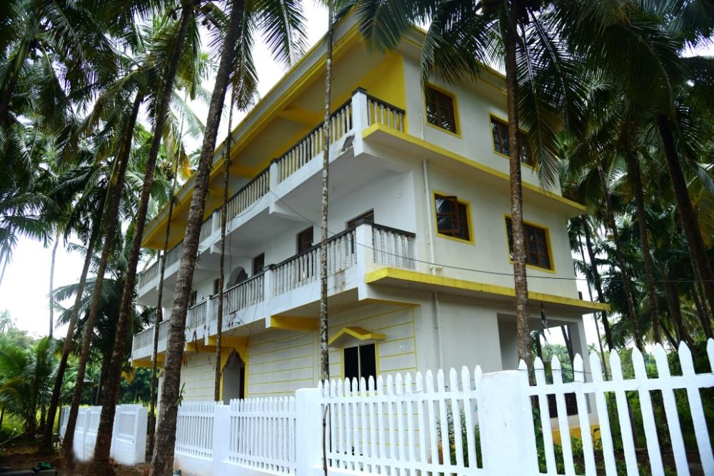 Arambol Paradise Village Resort 2*