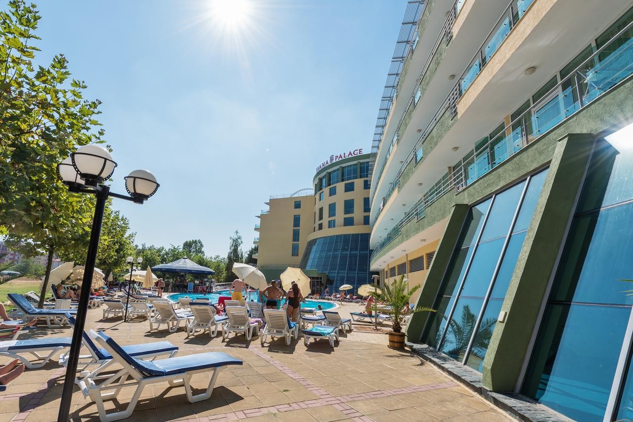 Ivana Palace Sunny Beach 4*