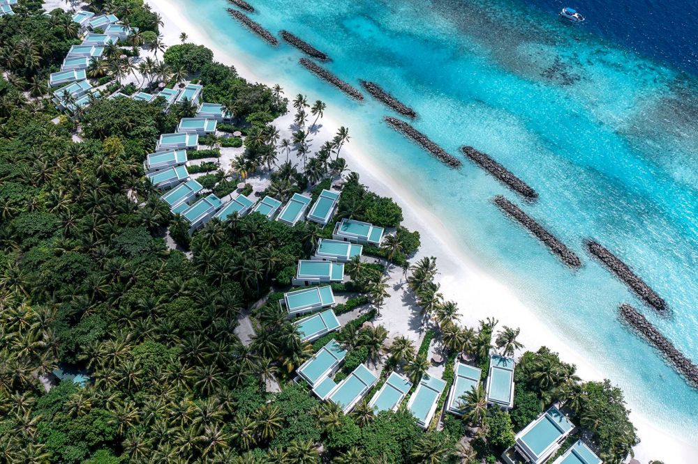 Dhigali Maldives 5*