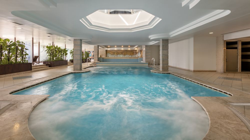 Pine Beach Belek 5*