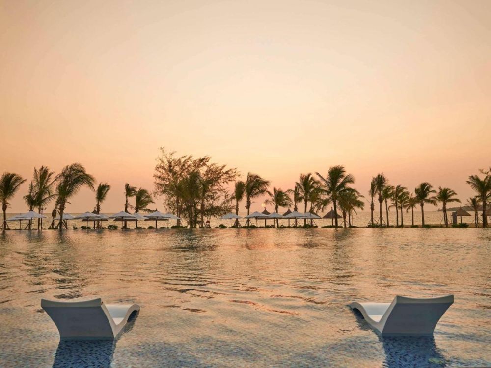 Movenpick Resort Waverly & Movenpick Villas Residence Phu Quoc 5*