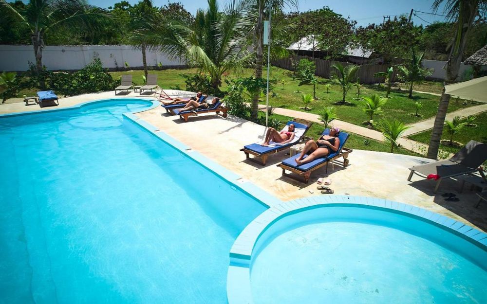 Malika Hotel Nungwi 4*