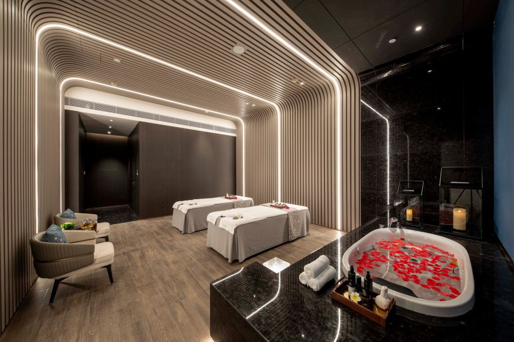 Hainan Sangem Moon Hotel 5*