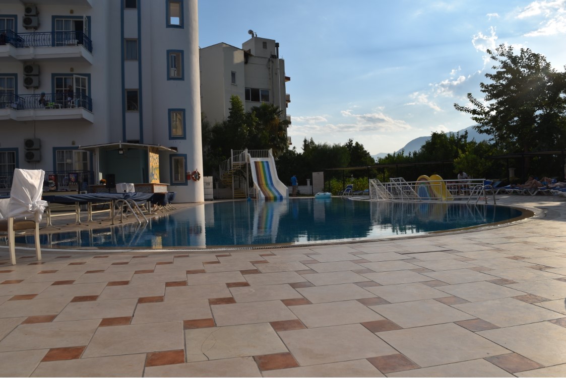 Ares Blue Hotel 4*