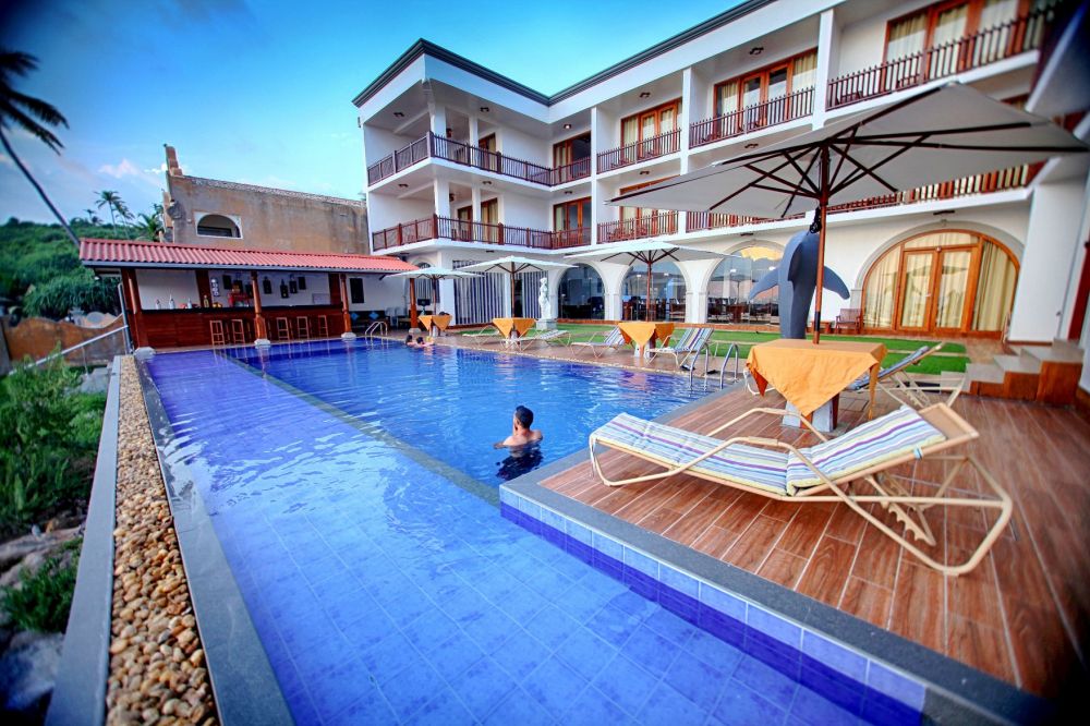 Watergate Resort Unawatuna 3+