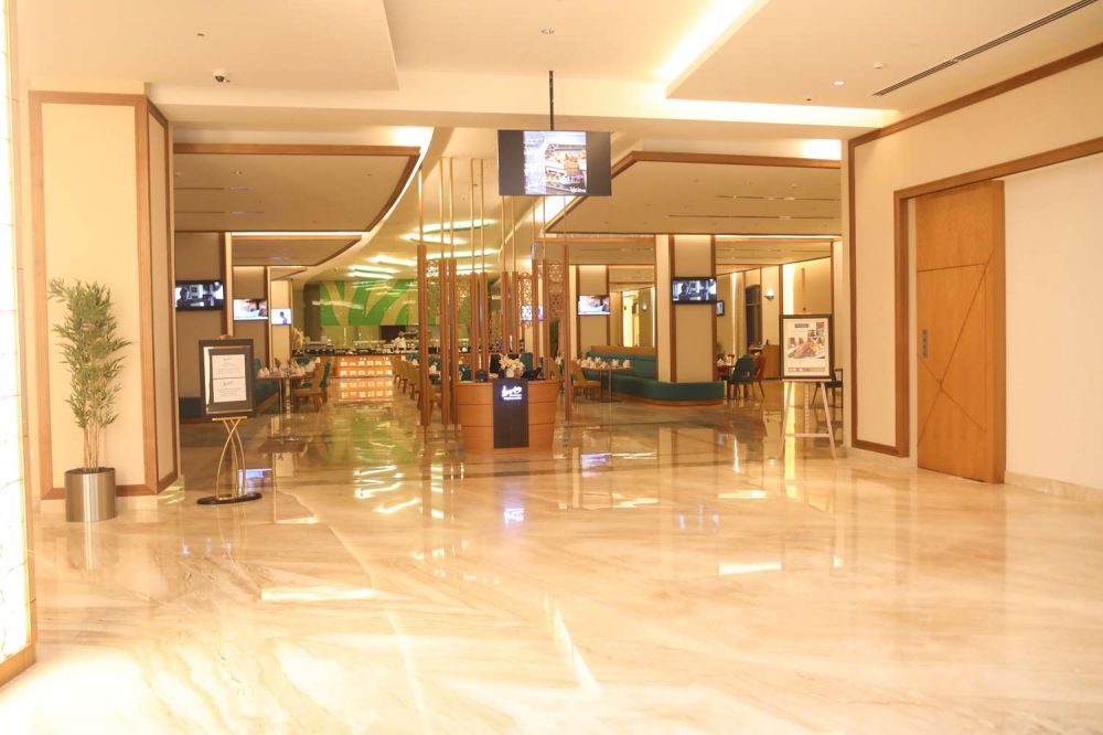 Tulip Inn Majan 4*