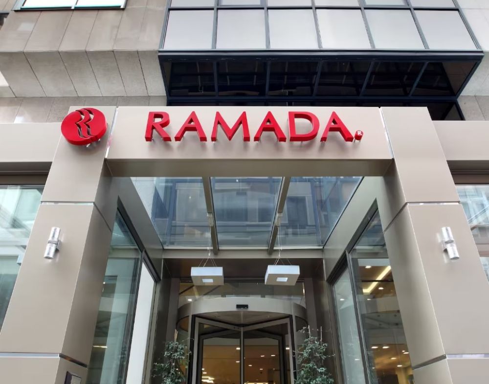 Ramada Istanbul Taksim 4*