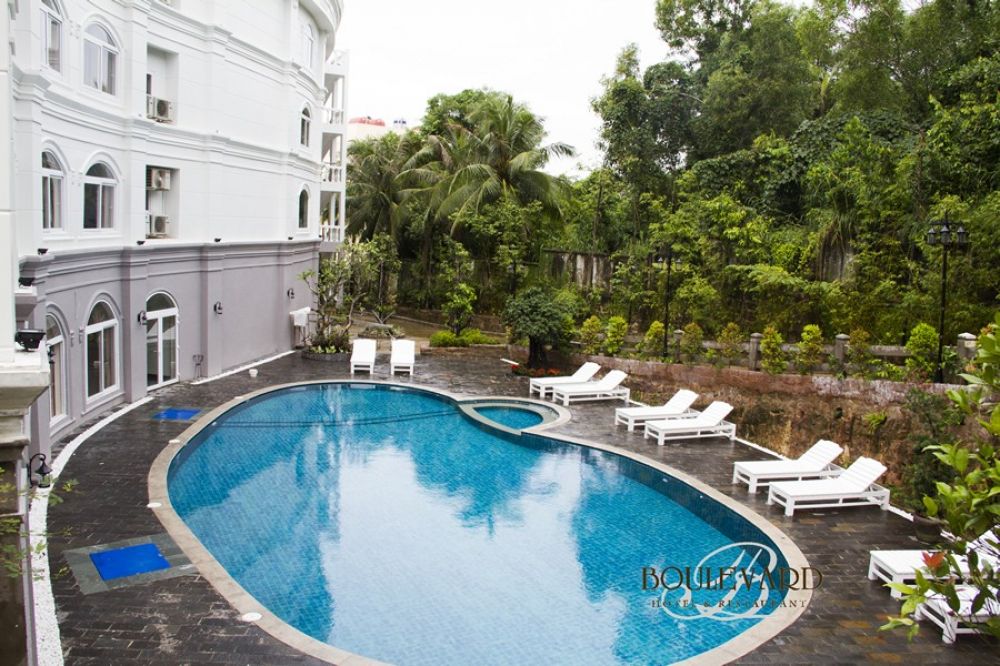 Boulevard Hotel Phu Quoc 3*