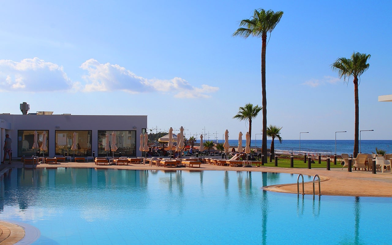 Piere Anne Beach Hotel 3*