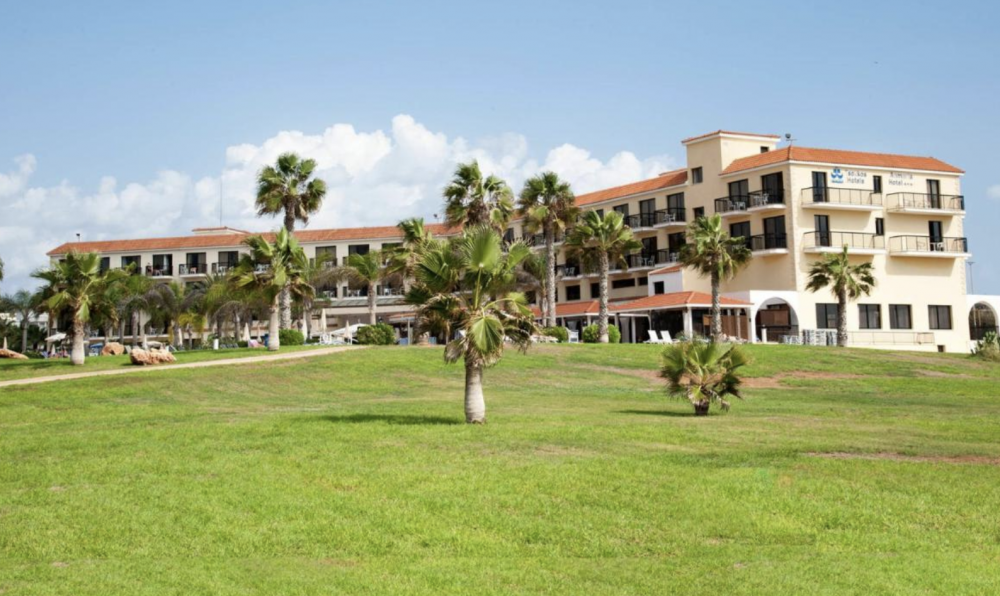 Anmaria Beach Hotel 4*