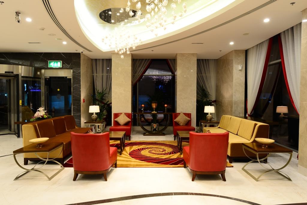 Landmark Premier Hotel 4*