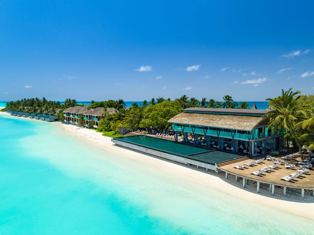 Kuramathi Maldives (ex. Kuramathi Island Resort) 4*