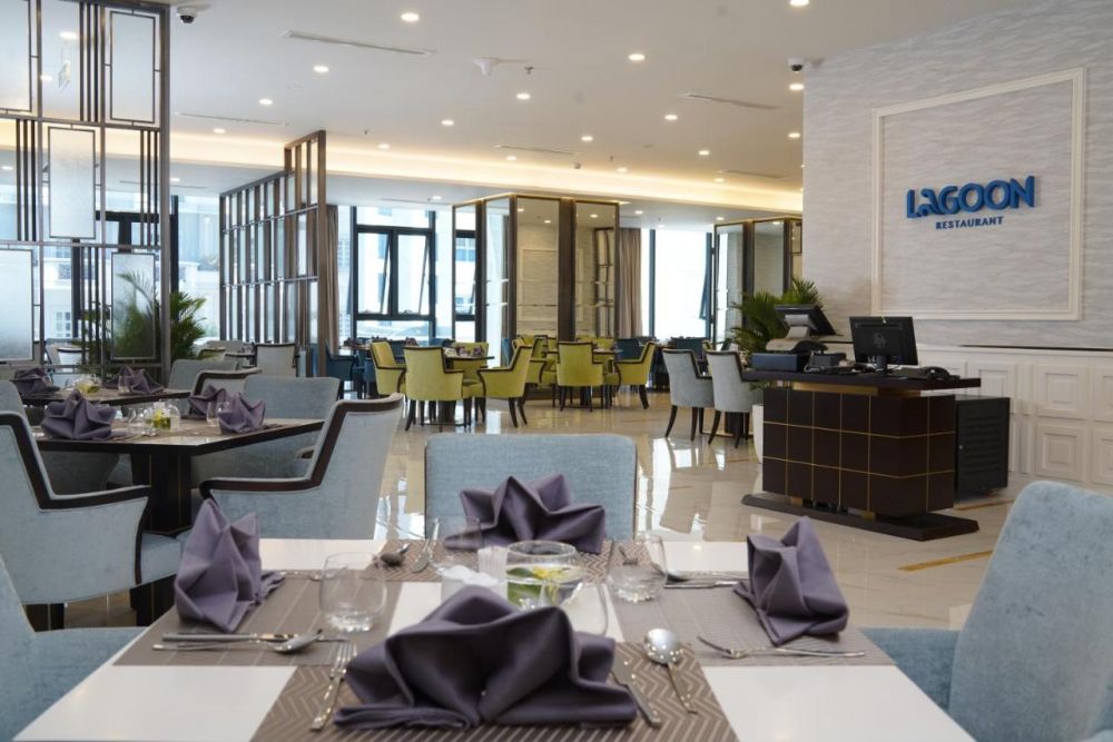 Vinpearl Condotel Beachfront Nha Trang 5*