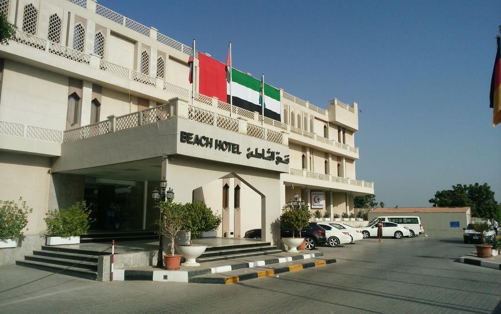 Beach Hotel Sharjah 3*