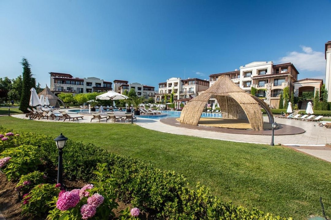 Greenlife Resort Sozopol 3*