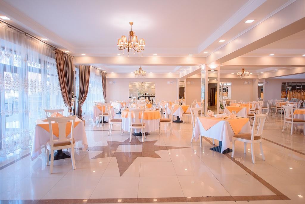 Astana International Hotel 4*