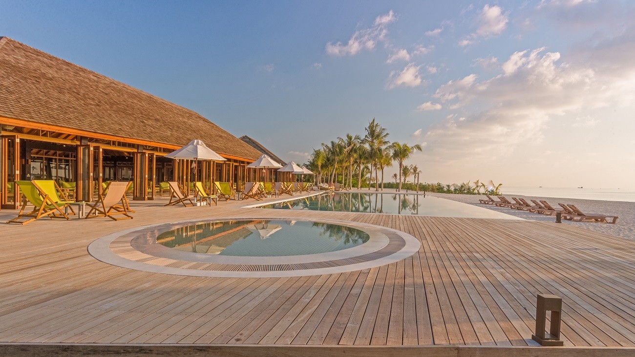 Innahura Maldives Resort 4*