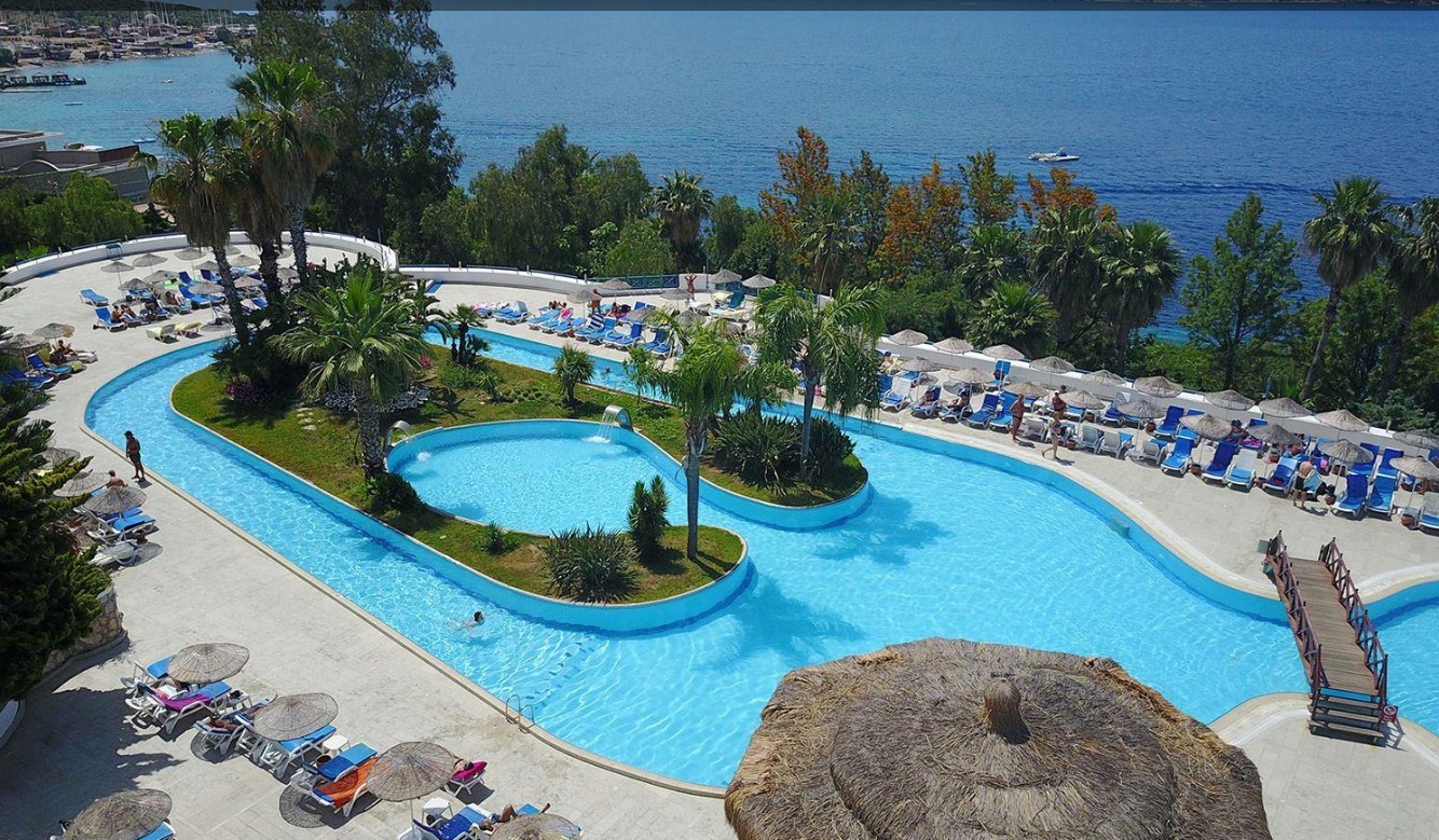 Bodrum Holiday Resort & Spa Hotel 5*