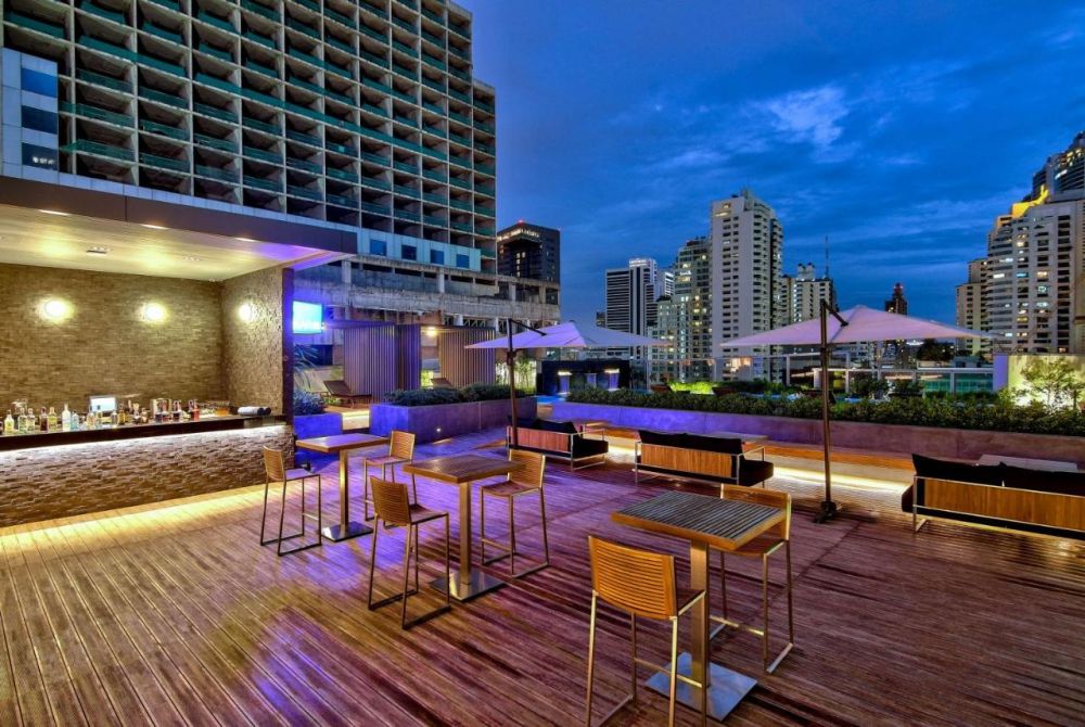 Radisson Blu Plaza Bangkok 5*