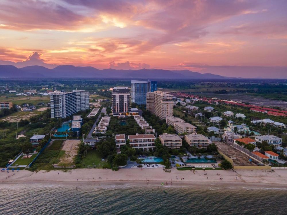 Baba Beach Club Hua Hin 5*