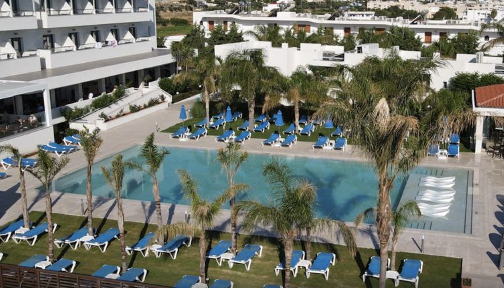 Kyknos Beach Hotel & Bungalows 4*