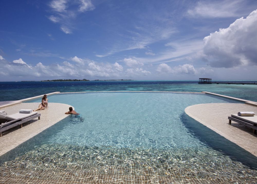 Kudaddoo Maldives Private Island DELUXE 5*