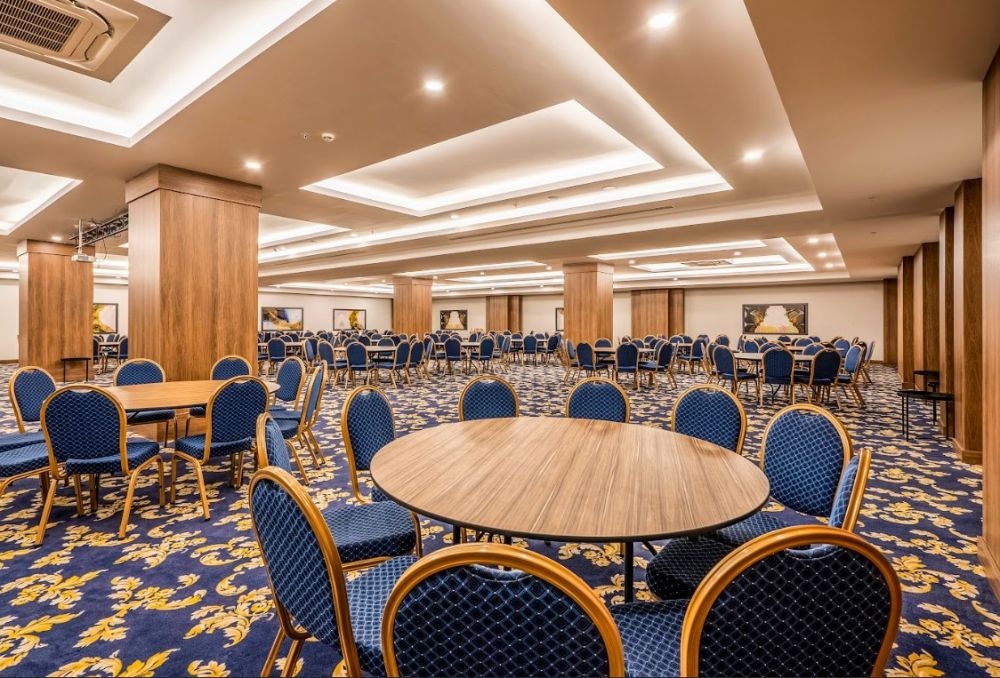 Arnor Deluxe Hotel & SPA 5*