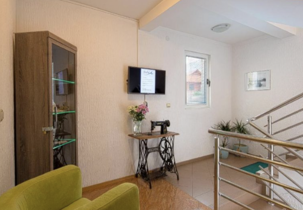 Budva Inn Guest House 3*