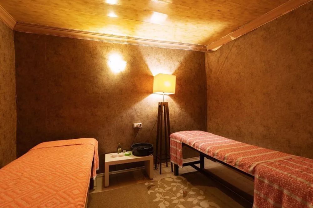 Marinez Hotel 4*