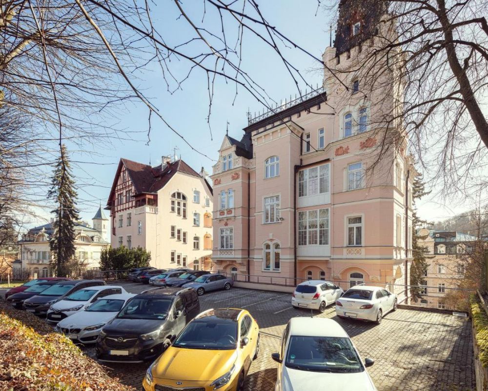 Villa Smetana 4*