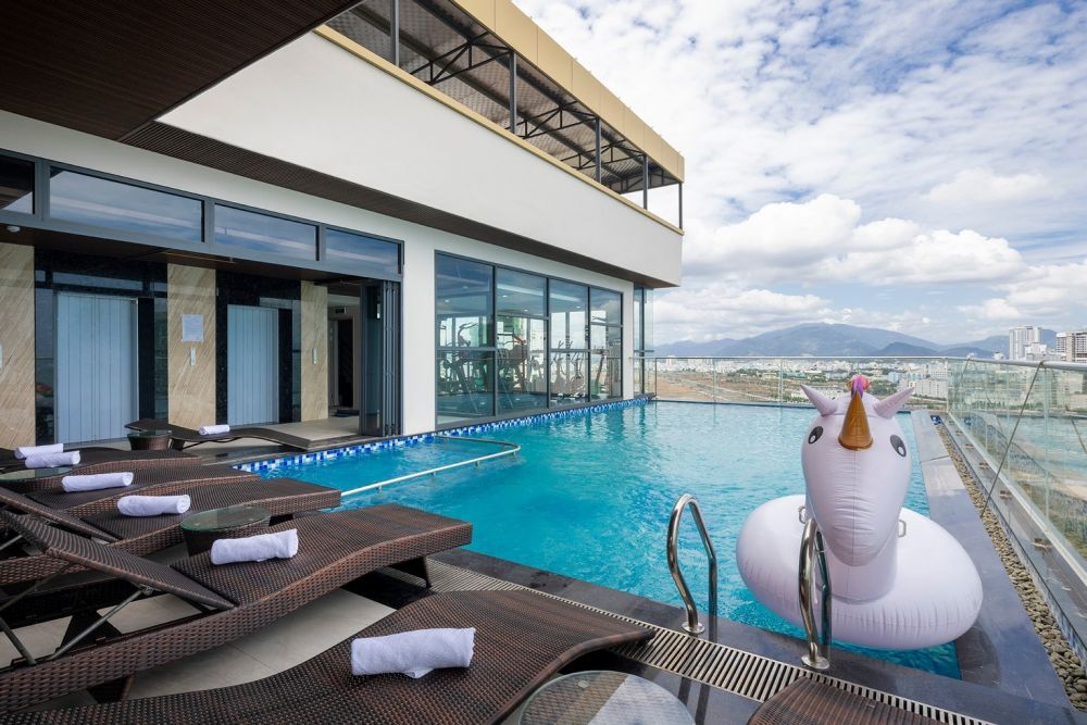 Miracle Luxury Nha Trang 4*