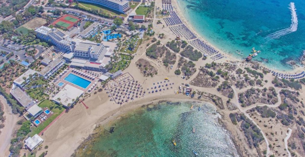 Dome Beach Hotel 4*