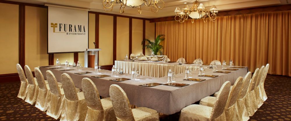 Furama RiverFront 4*