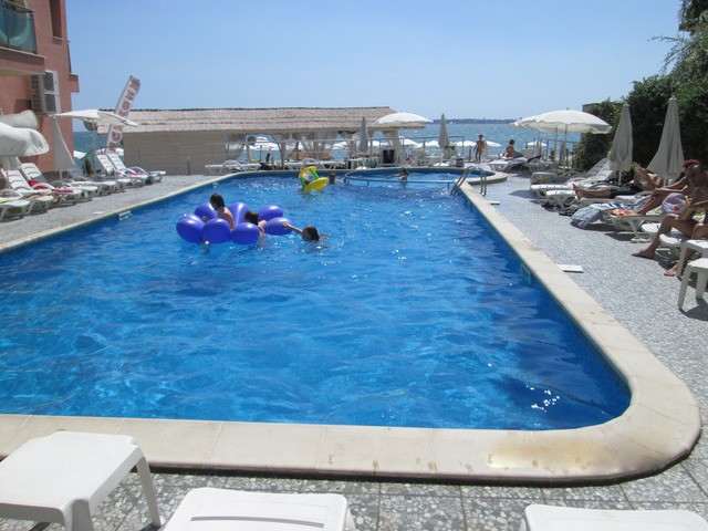 Sunny Bay Apart Hotel 3*