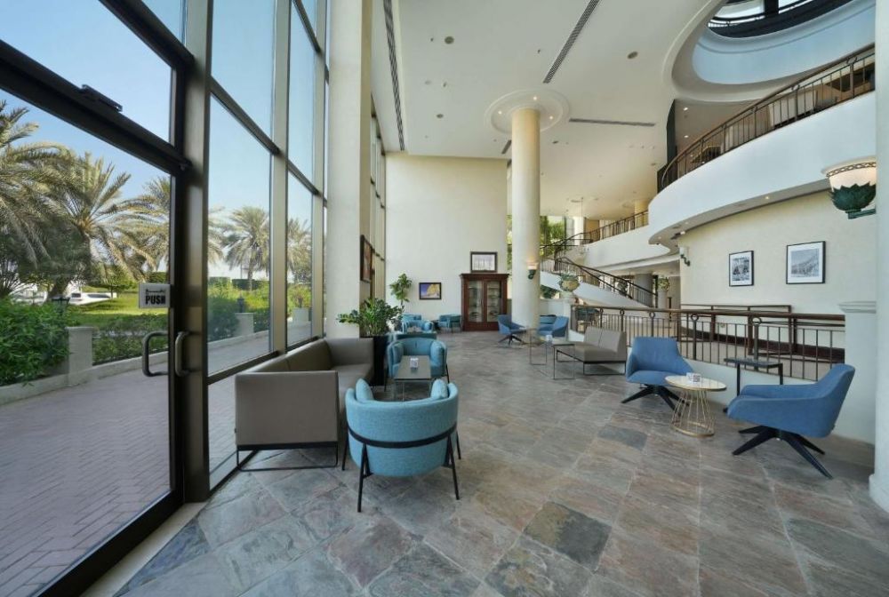 Radisson Blu Hotel & Resort Abu Dhabi Corniche (ex. Hilton Abu Dhabi) 5*