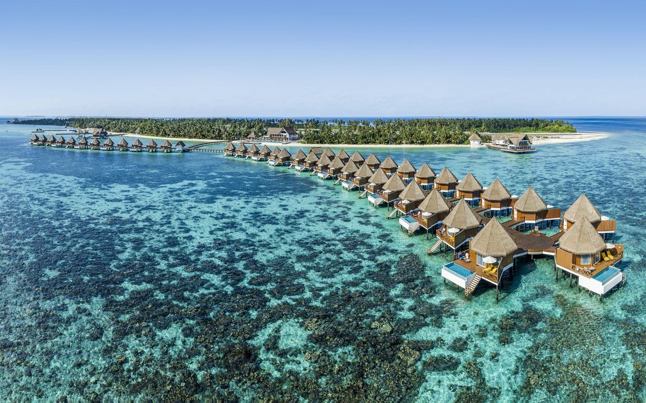 Mercure Maldives Kooddoo 4*