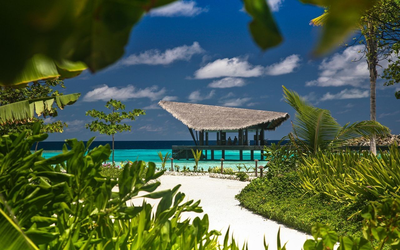 The Residence Maldives at Falhumaafushi 5*