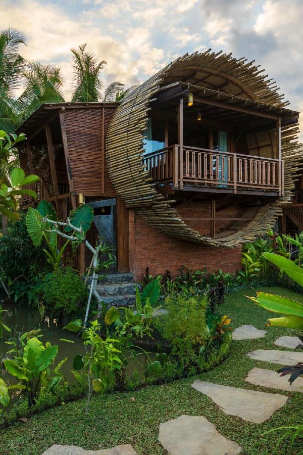 Beehouse Dijiwa Ubud 4*