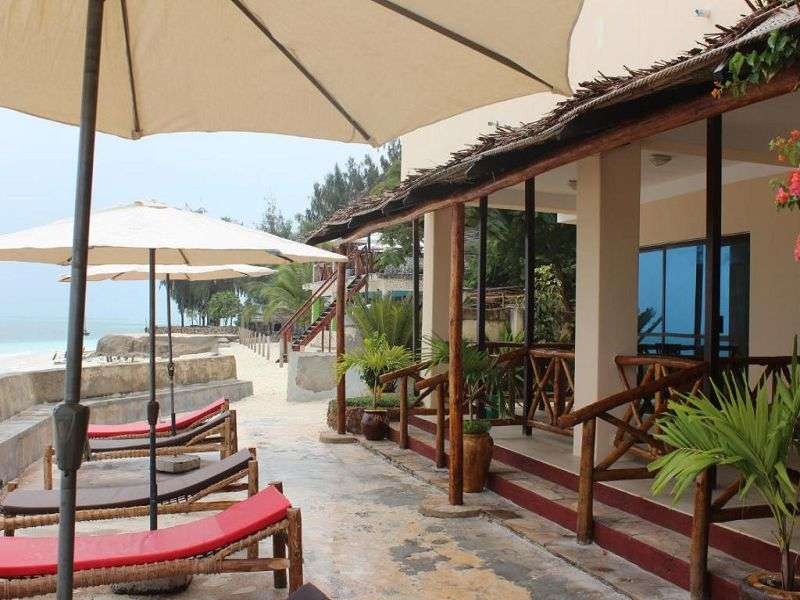 Faridu Beach Bungalows 3*