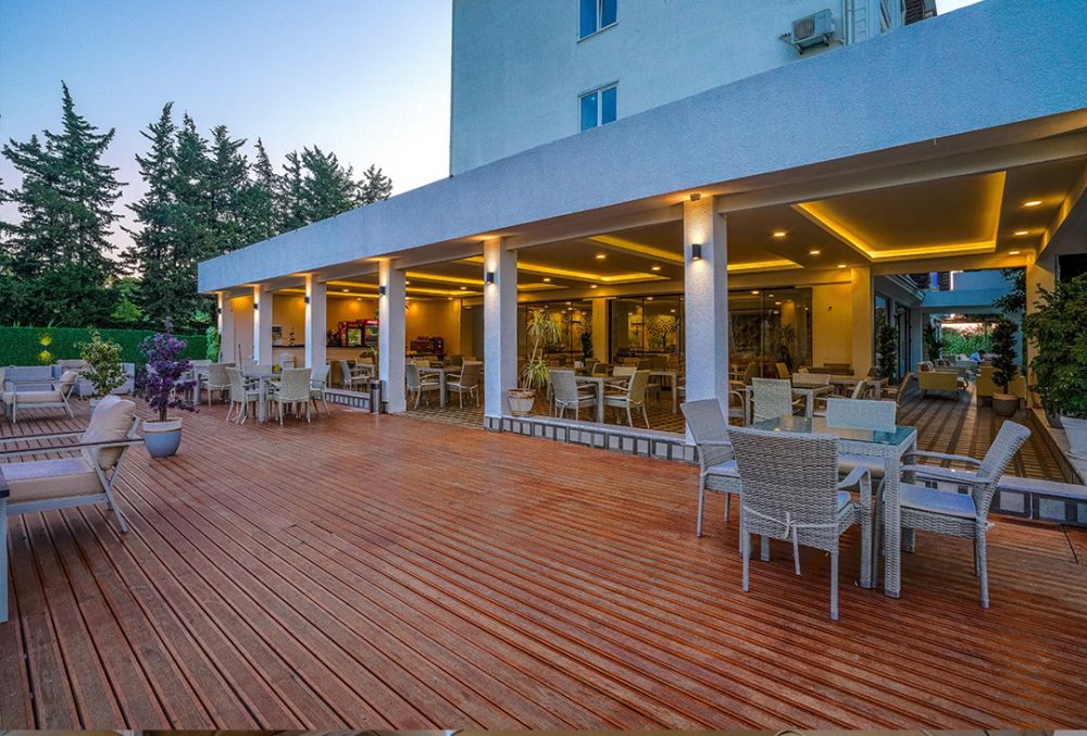 Lara Garden Hotel 3*