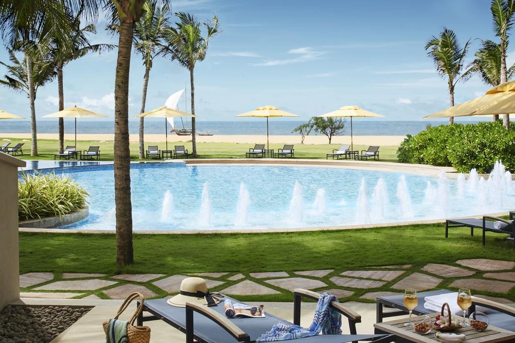 Heritance Negombo 4*